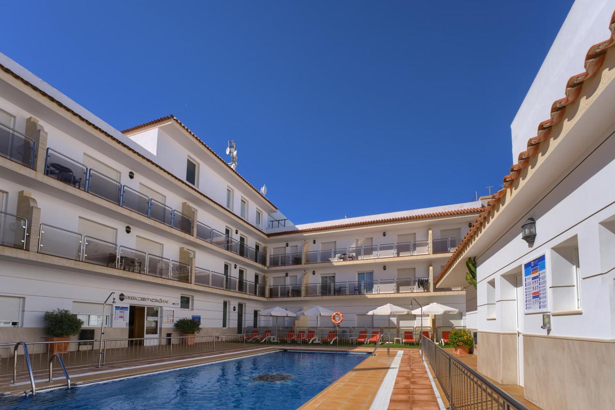 Hotel Apartamentos Loto Conil Conil De La Frontera Zewnętrze zdjęcie