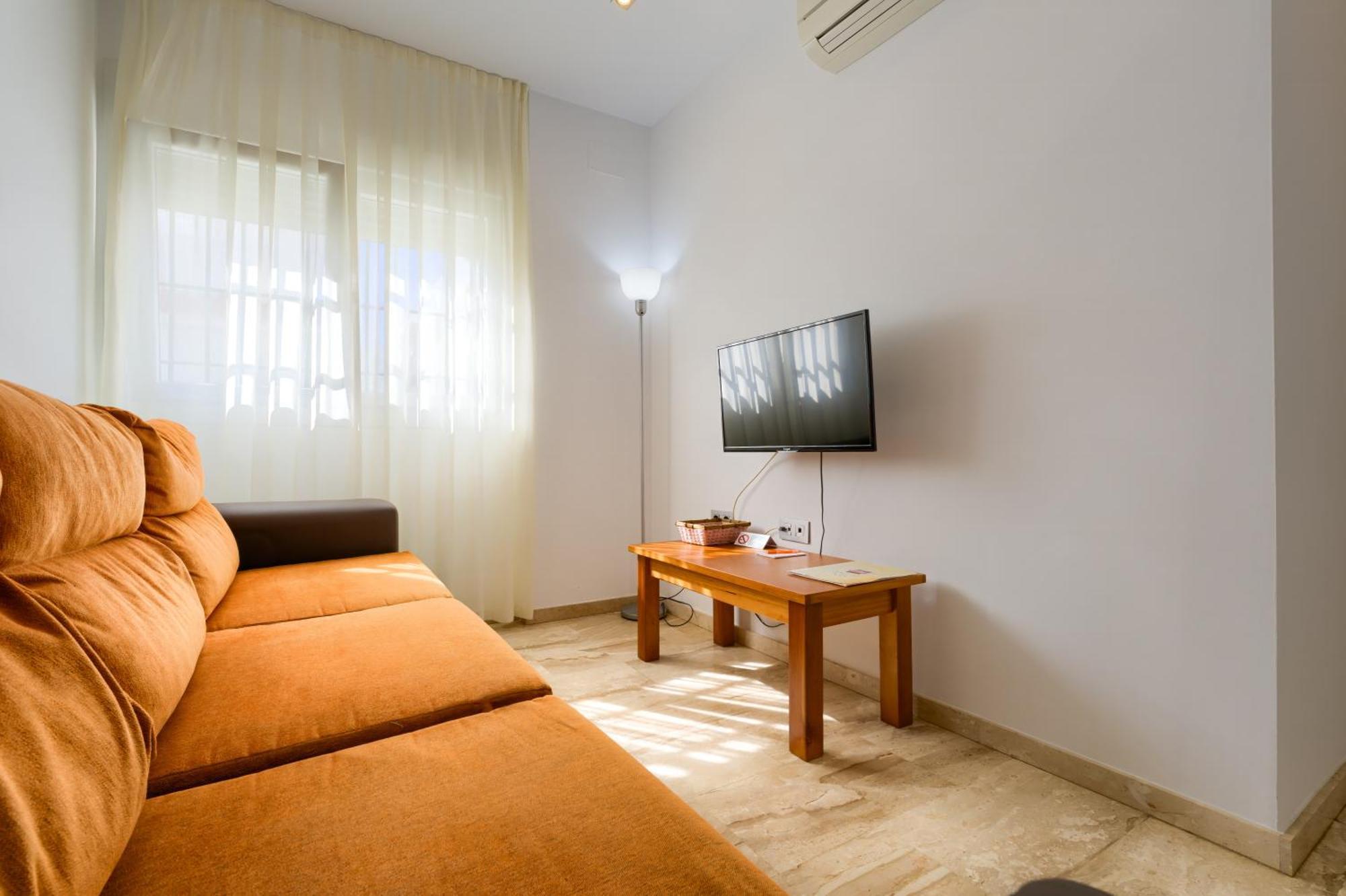 Hotel Apartamentos Loto Conil Conil De La Frontera Zewnętrze zdjęcie