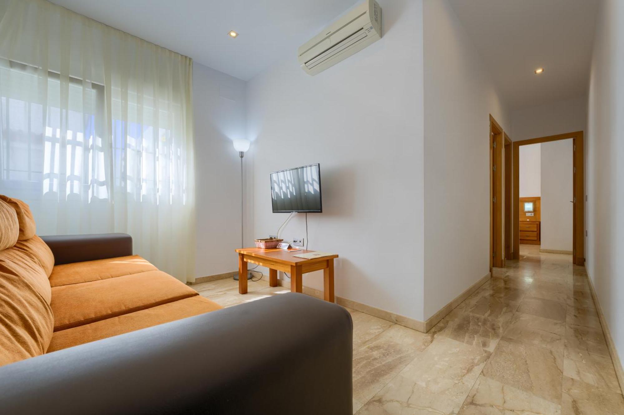 Hotel Apartamentos Loto Conil Conil De La Frontera Zewnętrze zdjęcie