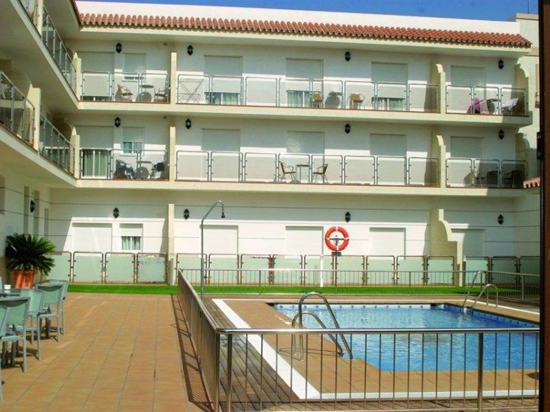 Hotel Apartamentos Loto Conil Conil De La Frontera Zewnętrze zdjęcie
