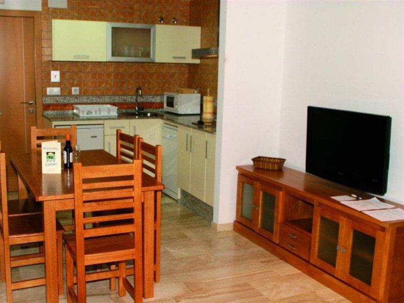 Hotel Apartamentos Loto Conil Conil De La Frontera Zewnętrze zdjęcie