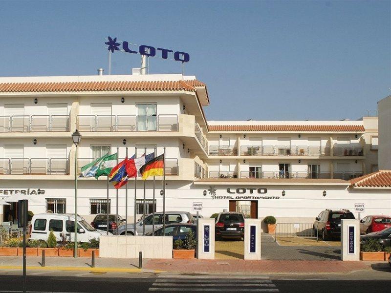 Hotel Apartamentos Loto Conil Conil De La Frontera Zewnętrze zdjęcie