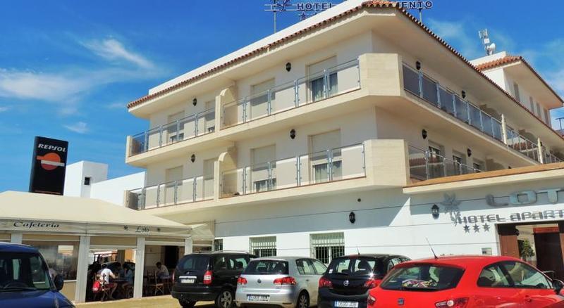 Hotel Apartamentos Loto Conil Conil De La Frontera Zewnętrze zdjęcie