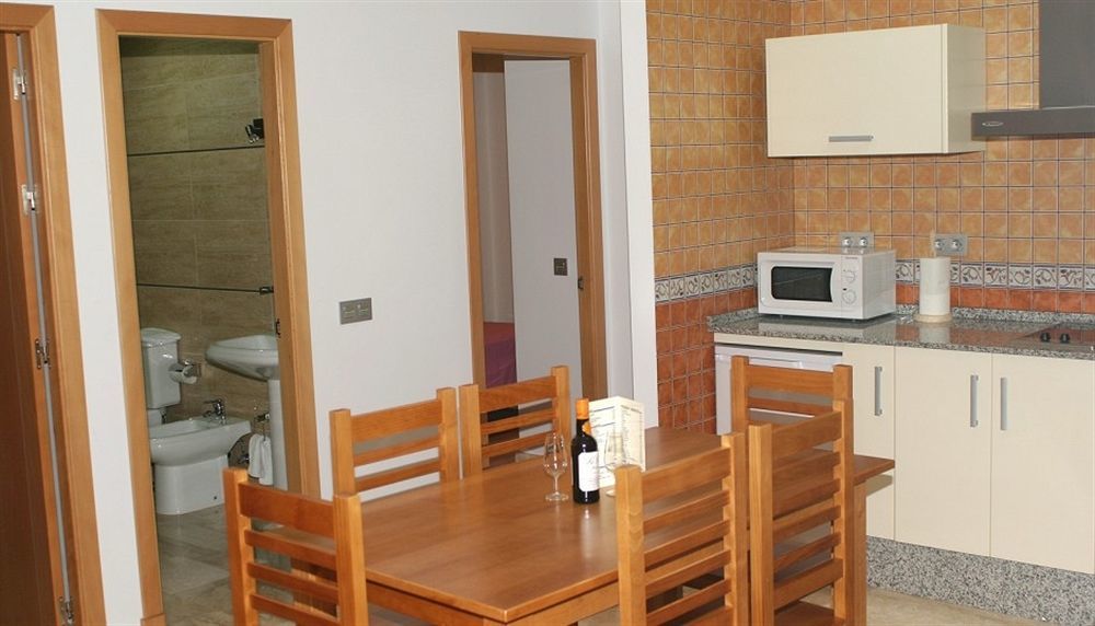 Hotel Apartamentos Loto Conil Conil De La Frontera Zewnętrze zdjęcie